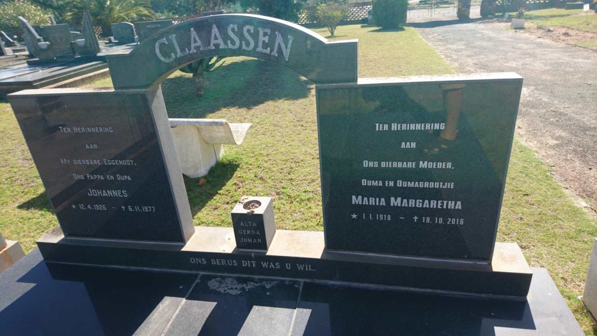 CLAASSEN Johannes 1926-1977 &amp; Maria Margaretha 1918-2016