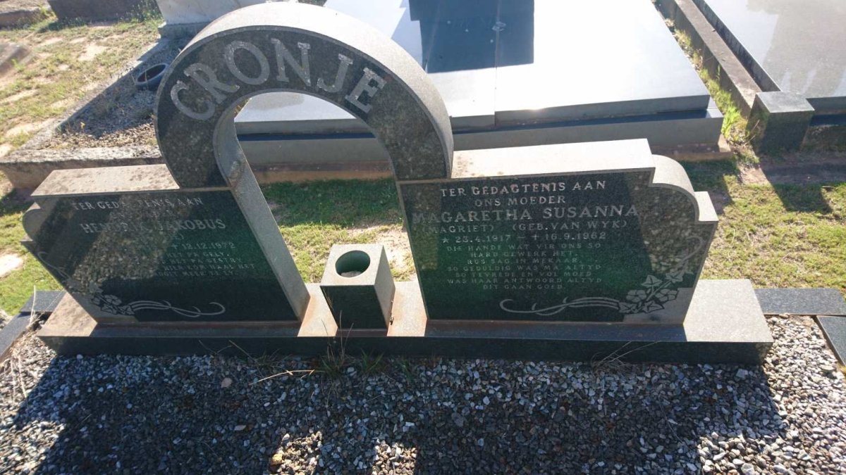 CRONJE Hendrik Jakobus 1915-1972 &amp; Magaretha Susanna VAN WYK 1917-1962