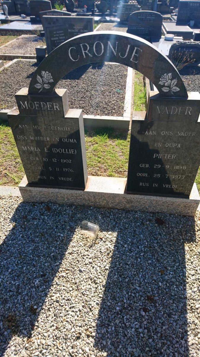 CRONJE Pieter 1898-1977 &amp; Maria E. 1902-1976