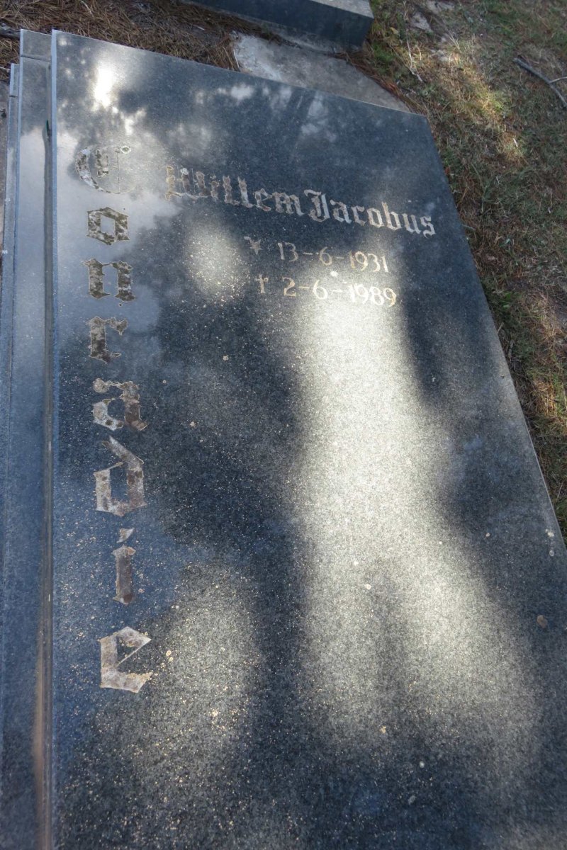 CONRADIE Willem Jacobus 1931-1989