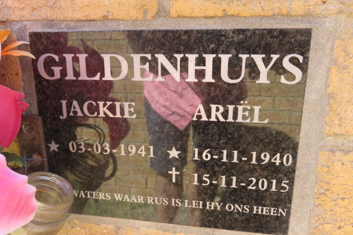 GILDENHUYS Jackie 1941- &amp; Ariël 1940-2015