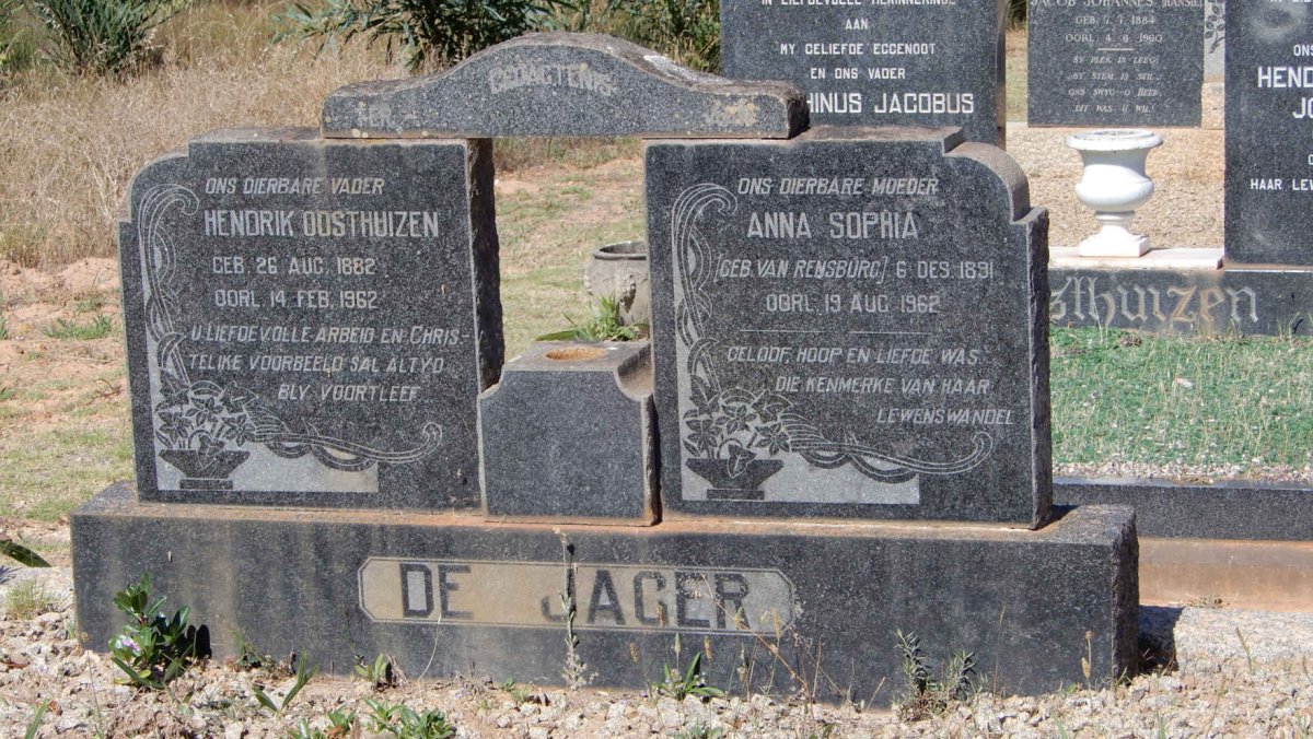 JAGER Hendrik Oosthuizen, de 1882-1962 &amp; Anna Sophia VAN RENSBURG 1891-1962