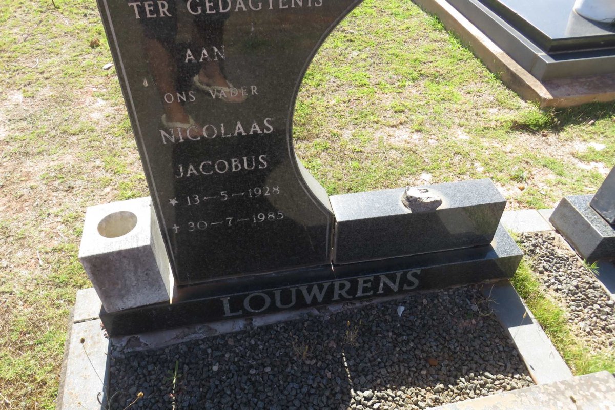 LOUWRENS Nicolaas Jacobus 1928-1985