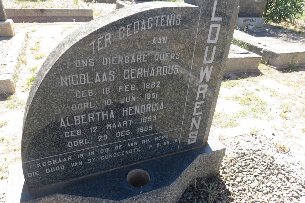 LOUWRENS Nicolaas Gerhardus 1882-1951 &amp; Albertha Hendrika 1893-1969