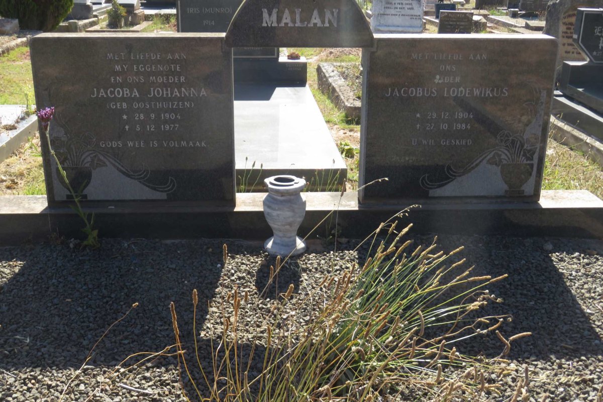 MALAN Jacobus Lodewikus 1904-1984 &amp; Jacoba Johanna OOSTHUIZEN 1904-1977