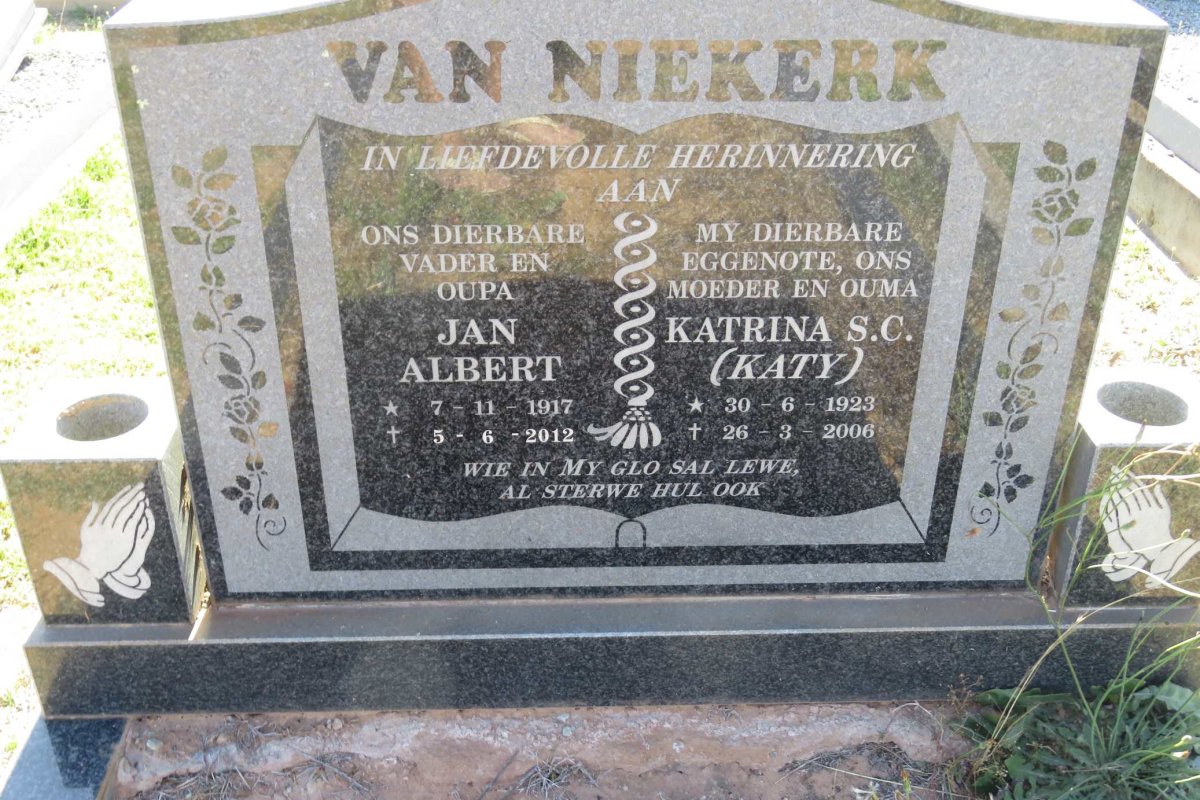 NIEKERK Jan Albert, van 1917-2012 &amp; Katrina S.C. 1923-2006