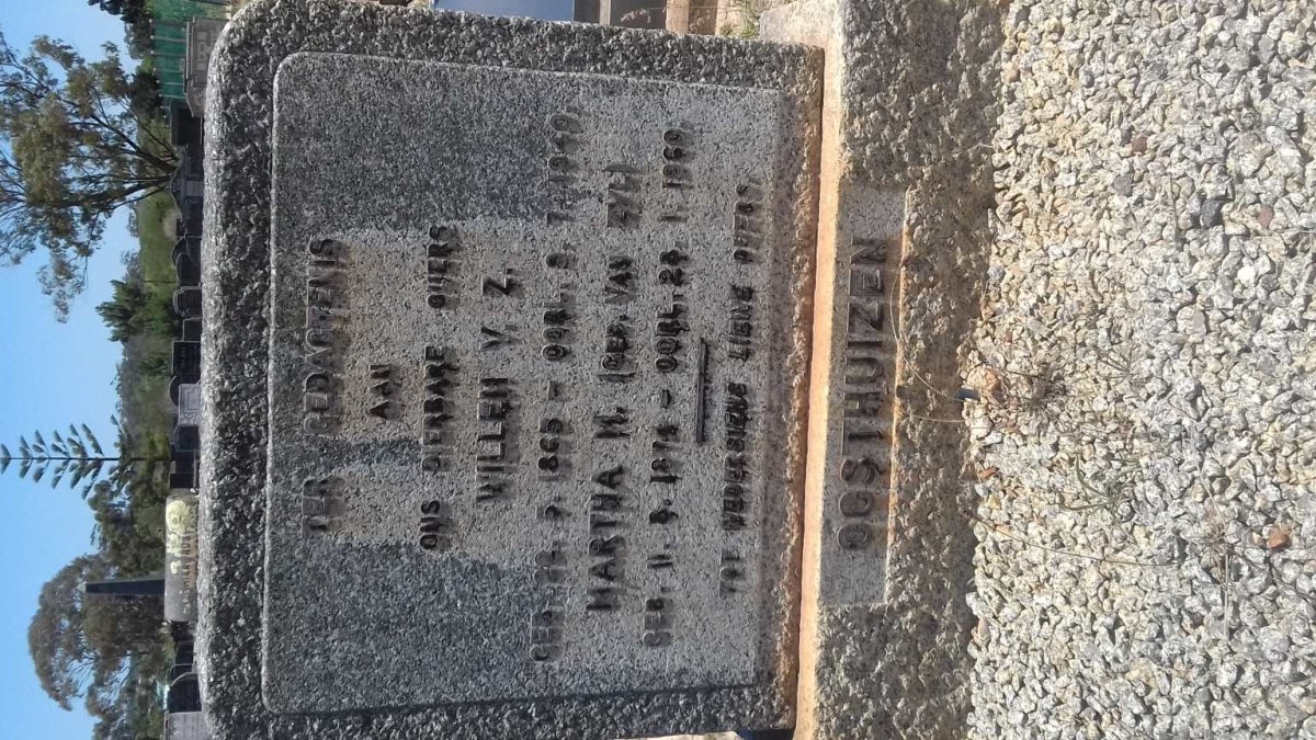 OOSTHUIZEN Willem V.Z. 1865-1940 &amp; Martha M. VAN ZYL 1874-1960