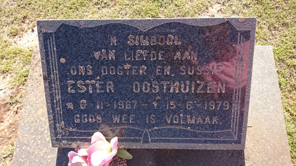 OOSTHUIZEN Ester 1967-1979