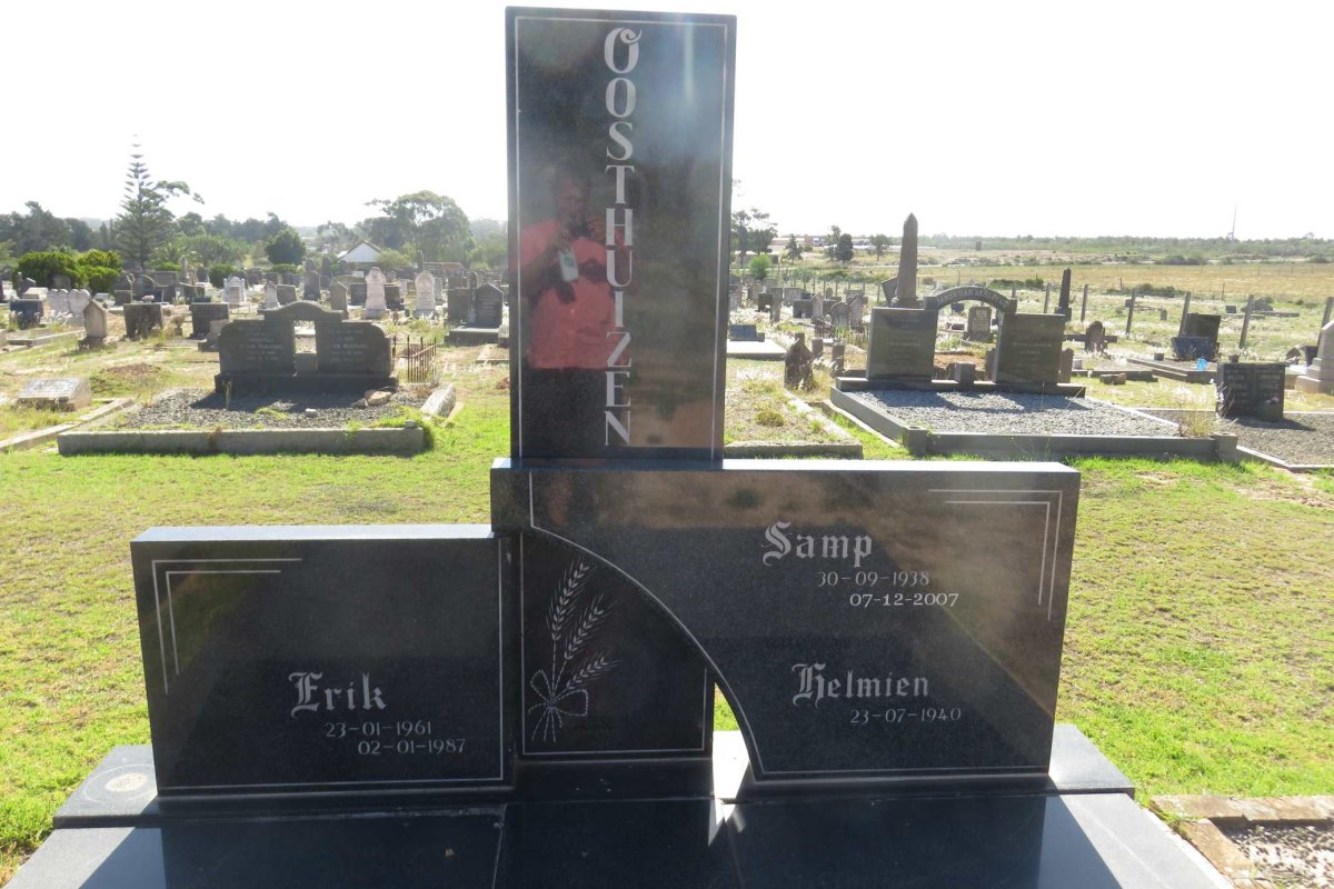 OOSTHUIZEN Samp 1938-2007 &amp; Helmien 1940- :: OOSTHUIZEN Erik 1961-1987