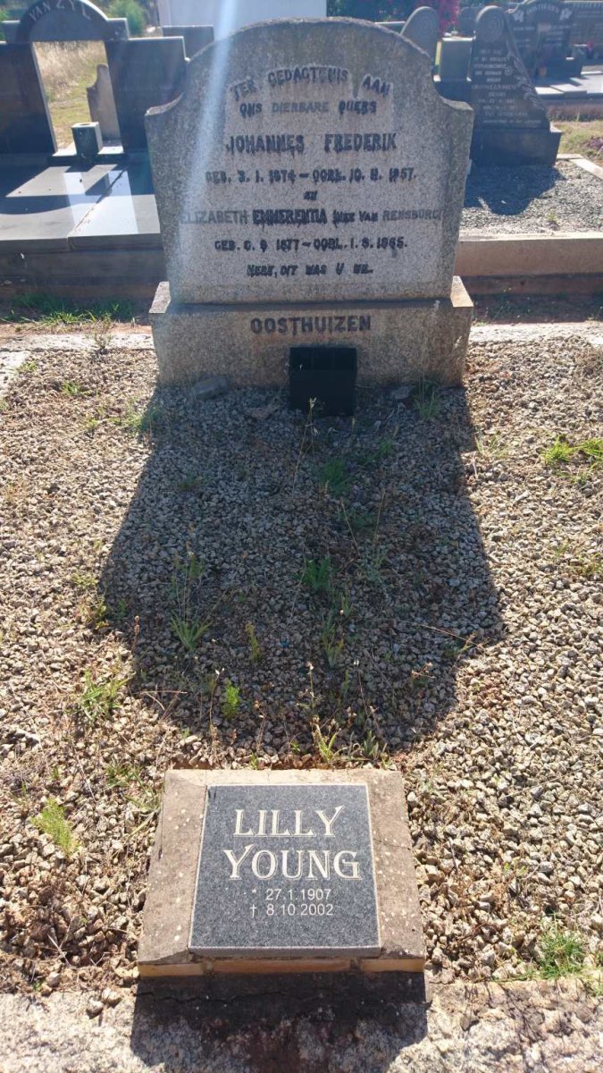 OOSTHUIZEN Johannes Frederik 1874-1957 &amp; Elizabeth Emmerentia VAN RENSBURG 1877-1965 :: YOUNG Lilly 1907-2002