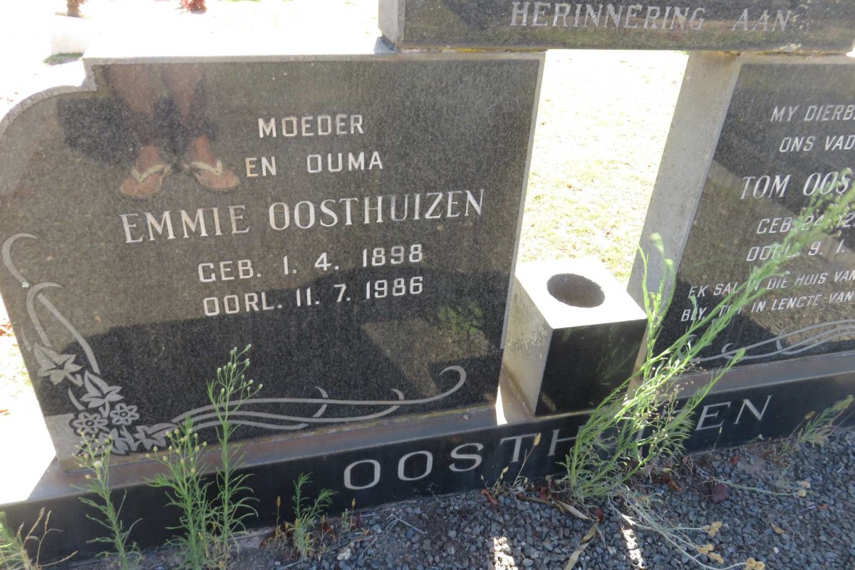 OOSTHUIZEN Tom 1895-1971 &amp; Emmie 1898-1986