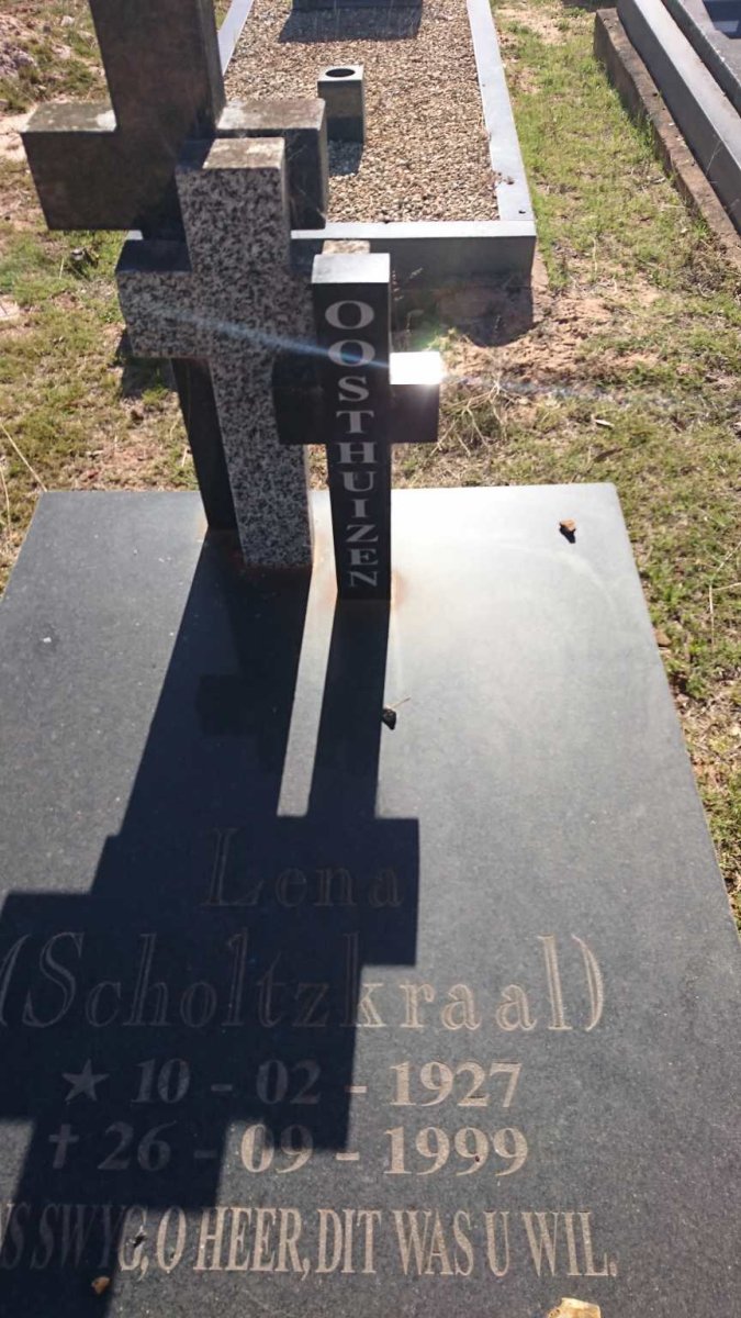 OOSTHUIZEN Lena 1927-1999