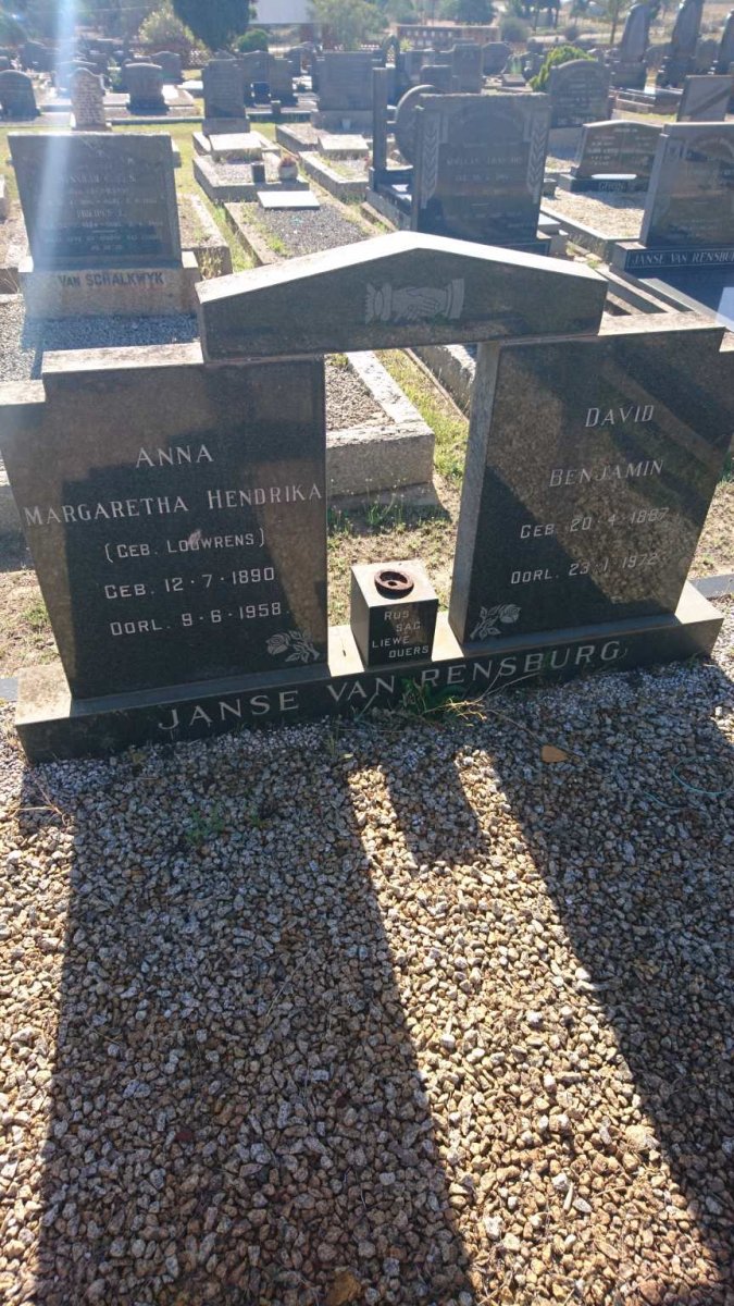 RENSBURG David Benjamin, Janse van 1887-1972 &amp; Anna Margaretha Hendrika LOUWRENS 1890-1958