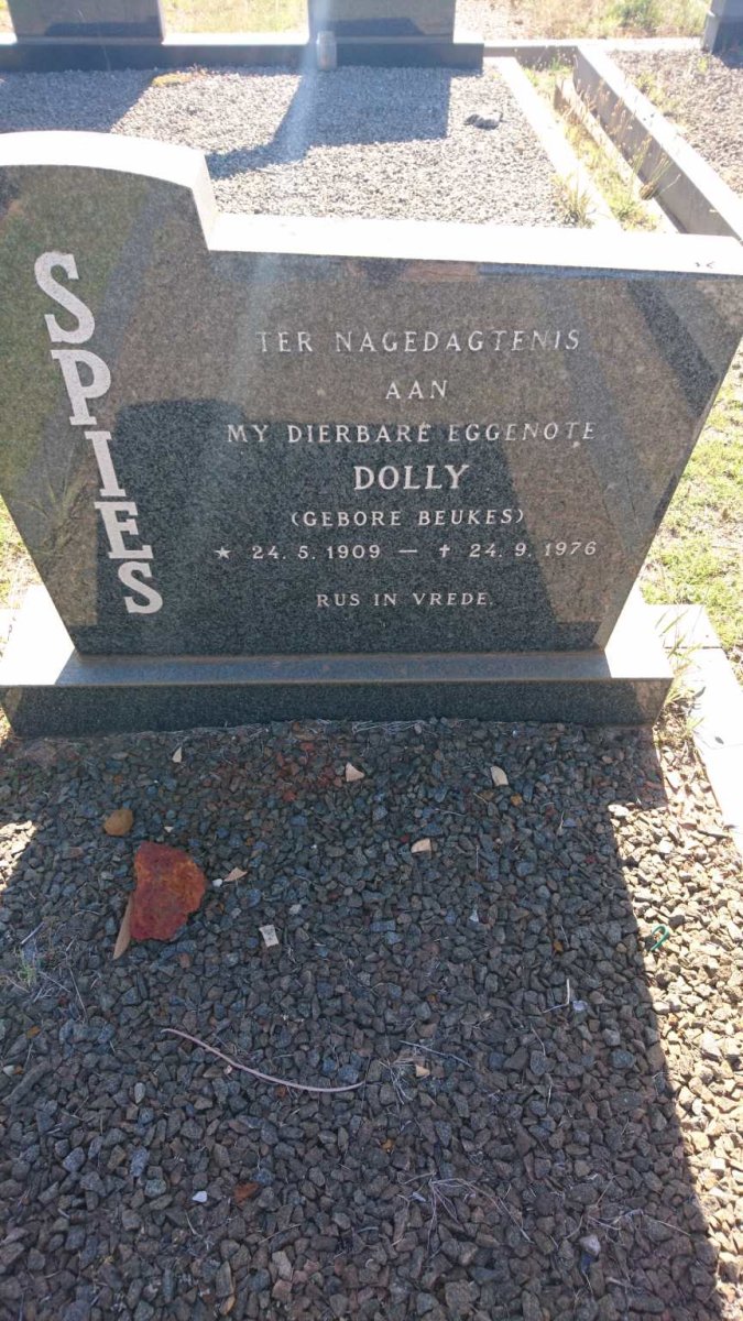 SPIES Dolly nee BEUKES 1909-1976