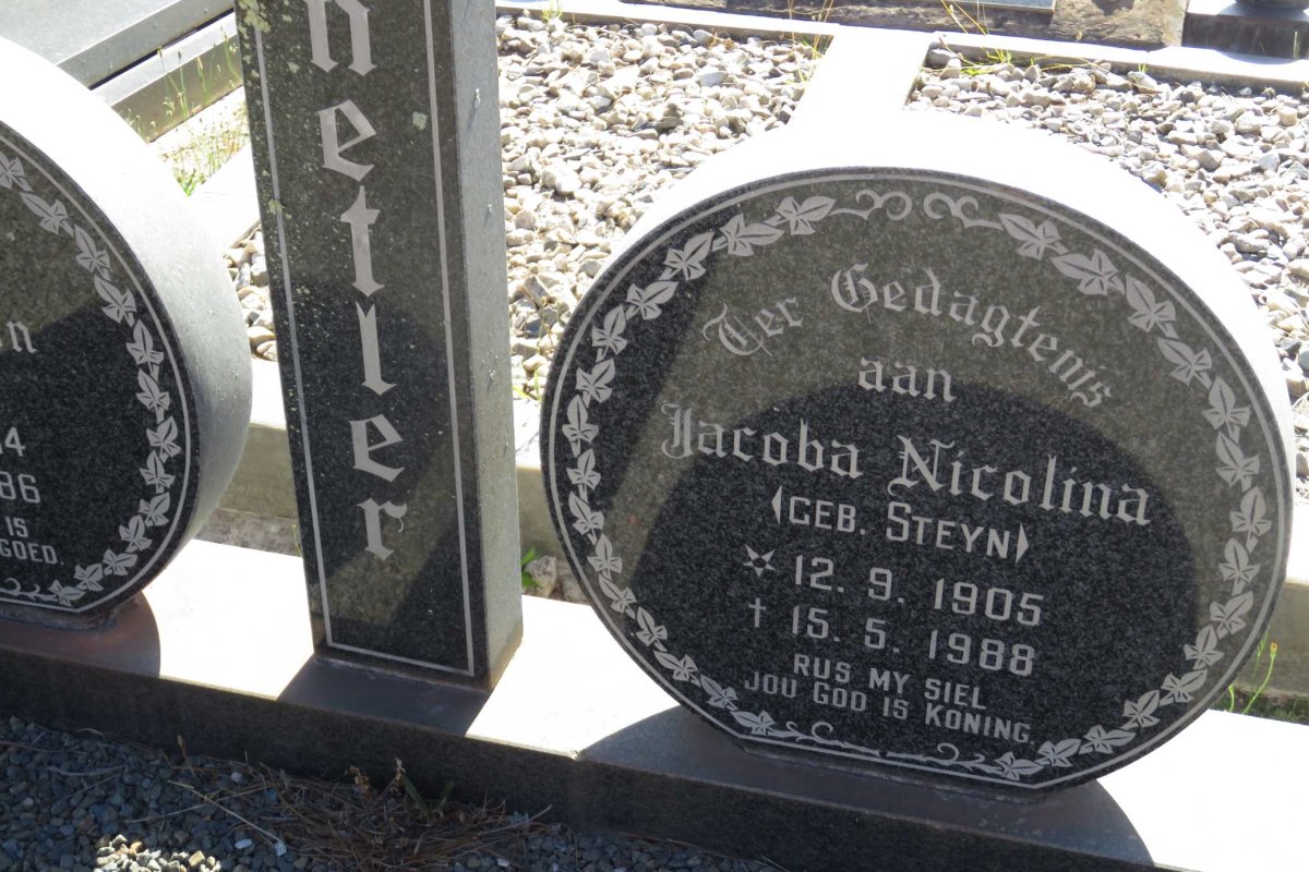 SCHNETLER Willem Simon 1914-1986 &amp; Jacoba Nicolina STEYN 1905-1988