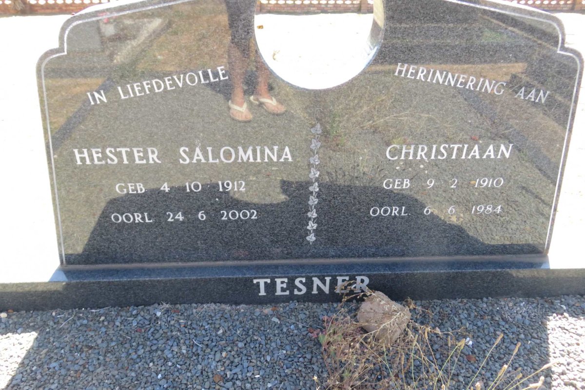 TESNER Christiaan 1910-1984 &amp; Hester Salomina 1912-2002