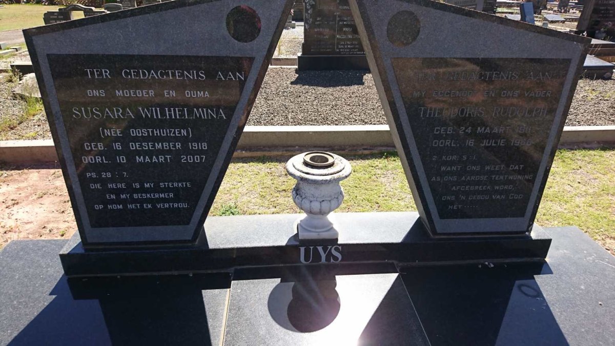 UYS Theodorus Rudolph 1911-1966 &amp; Susara Wilhelmina OOSTHUIZEN 1918-2007