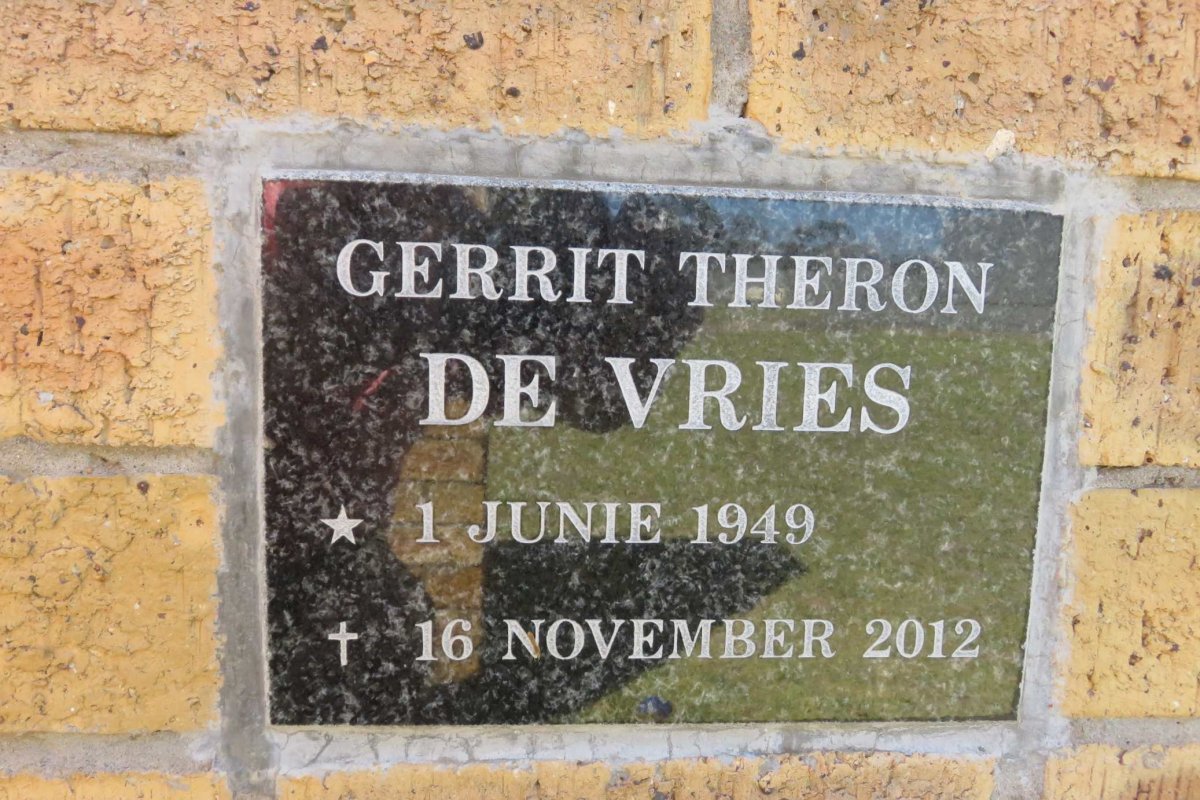 VRIES Gerrit Theron, de 1949-2012