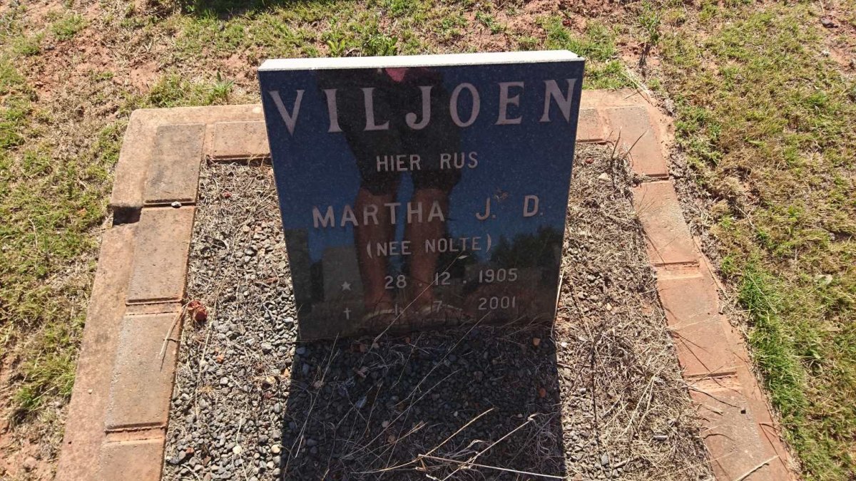 VILJOEN Martha J.D. nee NOLTE 1905-2001