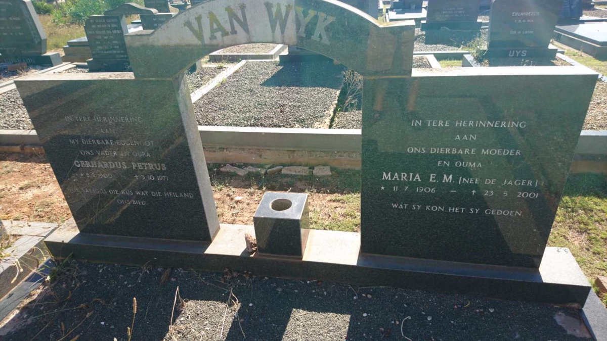 WYK Gerhardus Petrus, van 1900-1971 &amp; Maria E.M. DE JAGER 1906-2001