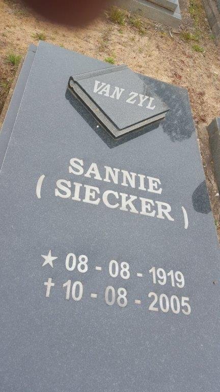 ZYL Sannie, van nee SIECKER 1919-2005