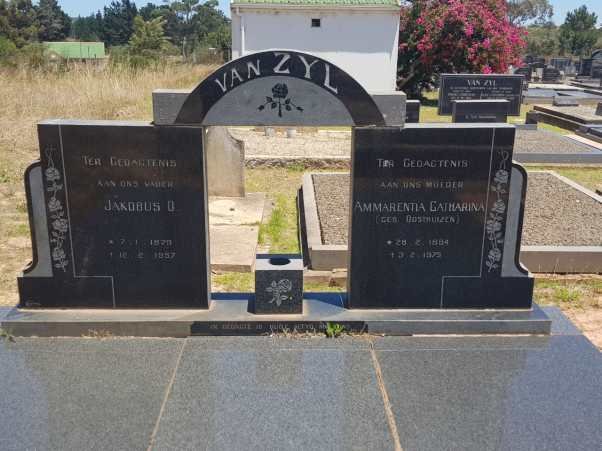 ZYL Jakobus O., van 1879-1957 &amp; Ammarentia Catharina OOSTHUIZEN 1884-1975