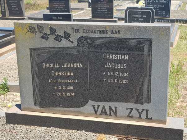 ZYL Christian Jacobus, van 1894-1983 &amp; Orcilia Johanna Christina SCHOEMAN 1891-1974