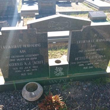 ZYL Jacobus A.J., van 1903-1979 &amp; Hester Catherina OOSTHUIZEN 1912-1986