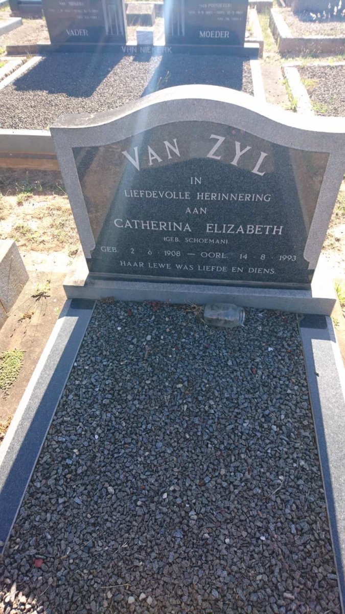 ZYL Catherina Elizabeth, van nee SCHOEMAN 1908-1993