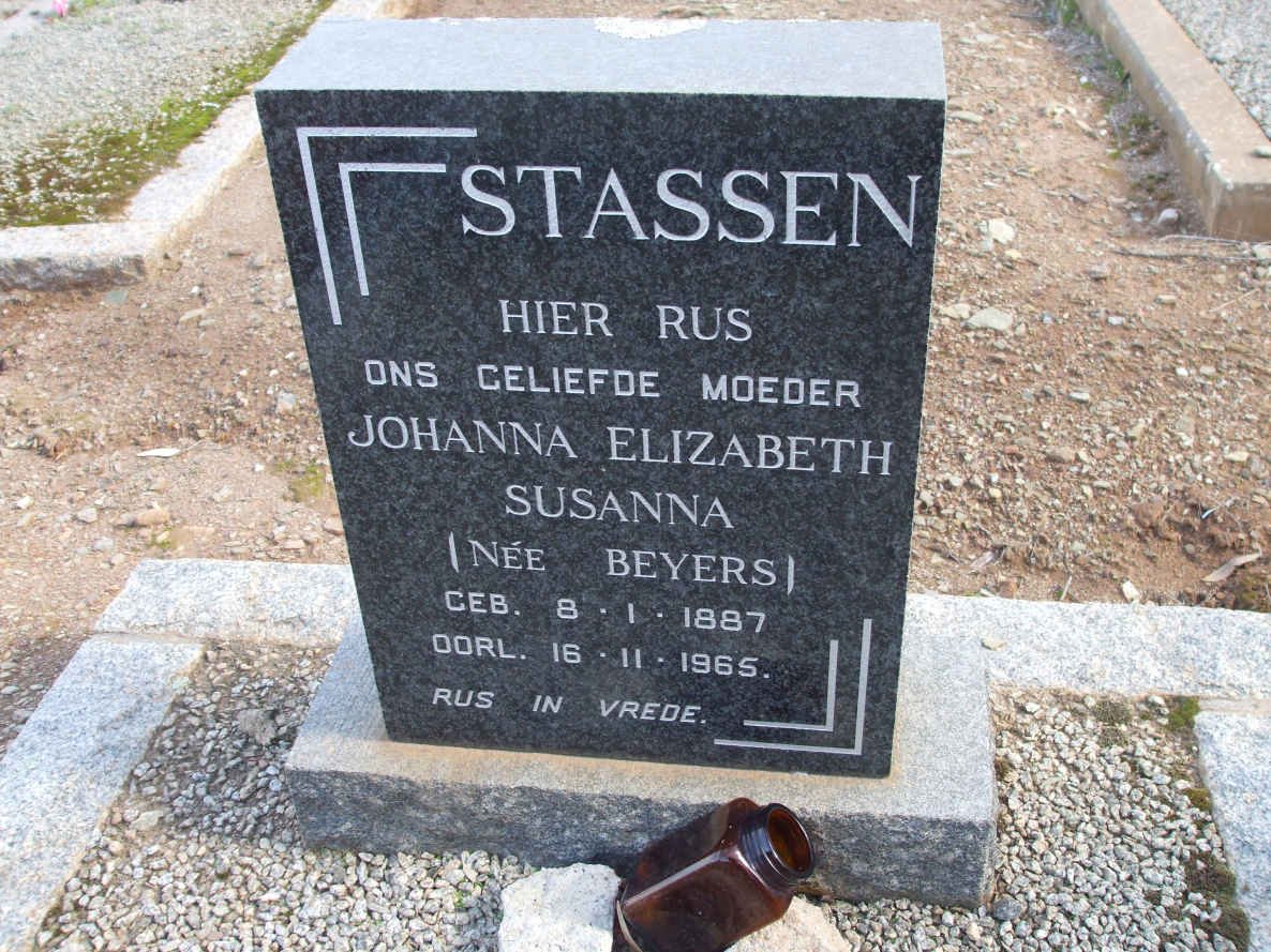 STASSEN Johanna Elizabeth Susanna nee BEYERS 1887-1965