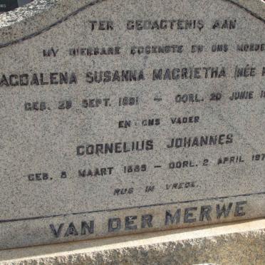 MERWE Cornelius Johannes, van der 1885-1973 &amp; Magdalena Susanna Magrietha MATTHEE 1891-1965