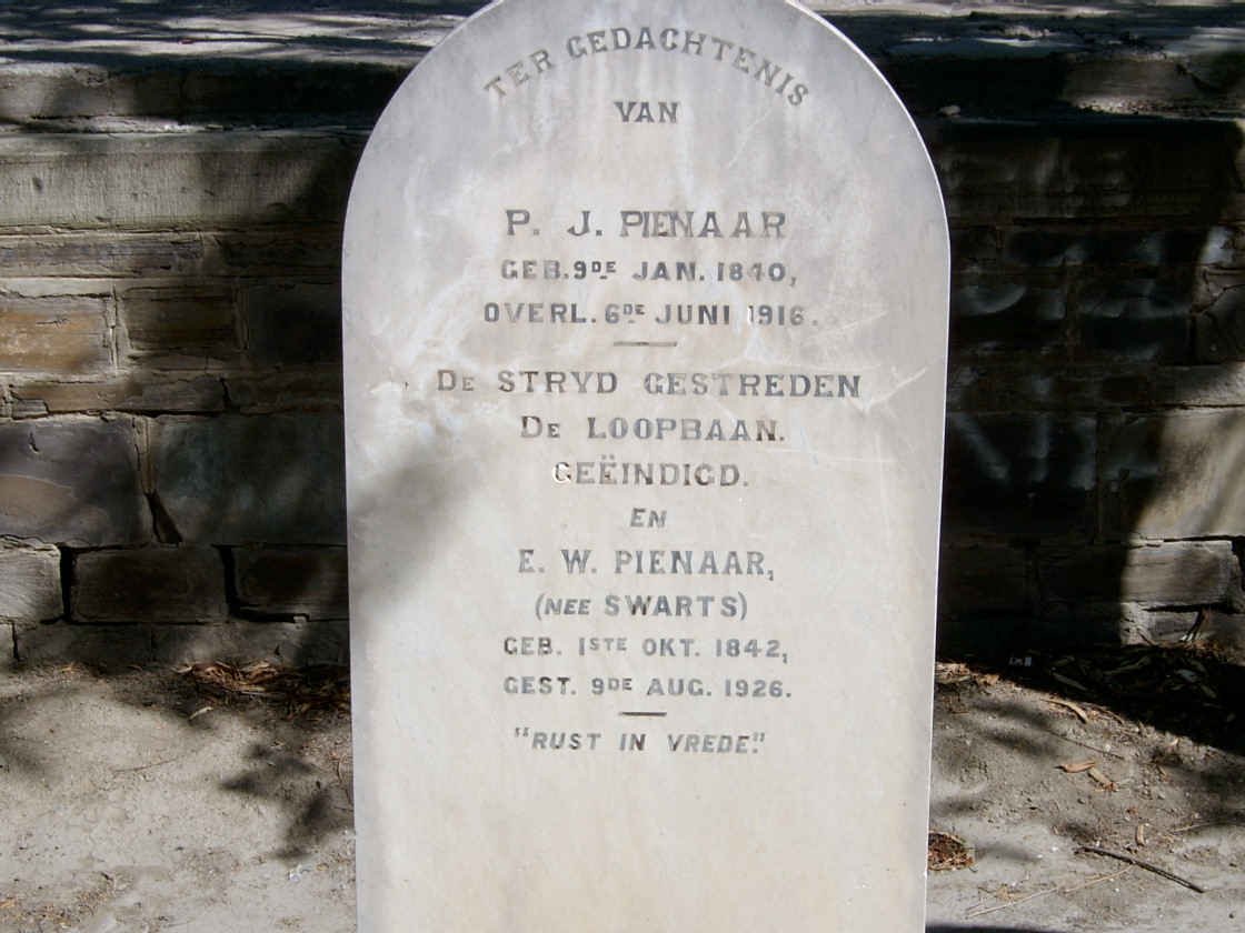PIENAAR P.J. 1840-1916 &amp; E.W. SWARTS 1842-1926
