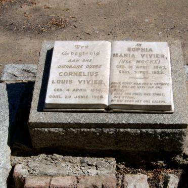 VIVIER Cornelius Louis 1838-1908 &amp; Sophia Maria MOCKE 1847-1923