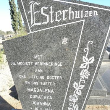 ESTERHUIZEN Magdalena Dorathea Johanna 1965-1982