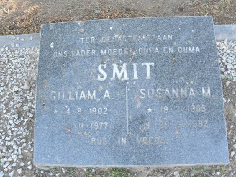 SMIT Gilliam A. 1902-1977 &amp; Susanna M. 1905-1982