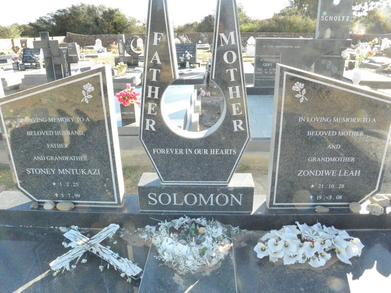 SOLOMON Stoney Mntukazi 1925-1999 &amp; Zondiwe Leah 1928-2008