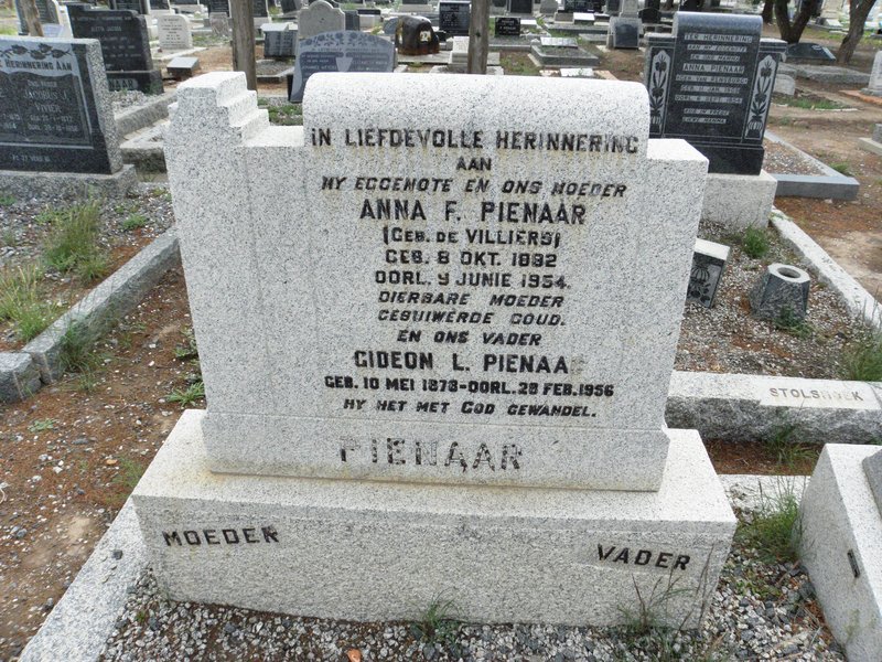 PIENAAR Gideon L. 1873-1956 &amp; Anna F. de VILLIERS 1882-1954