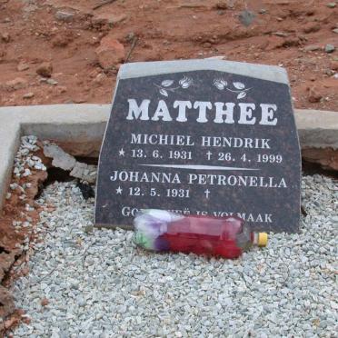 MATTHEE Michiel Hendrik 1931-1999 &amp; Johanna Petronella 1931-