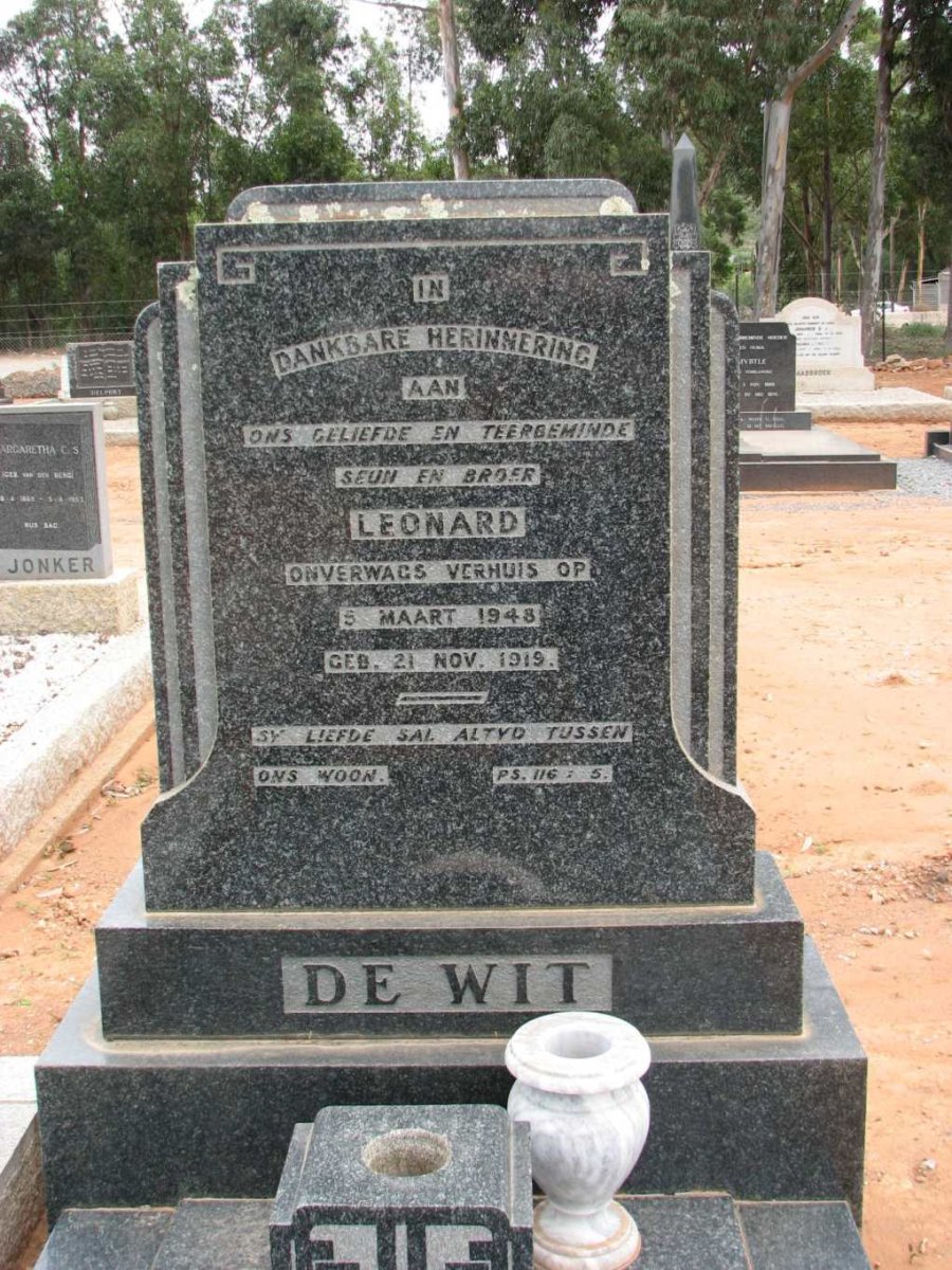 WIT Leonard, de 1919-1948