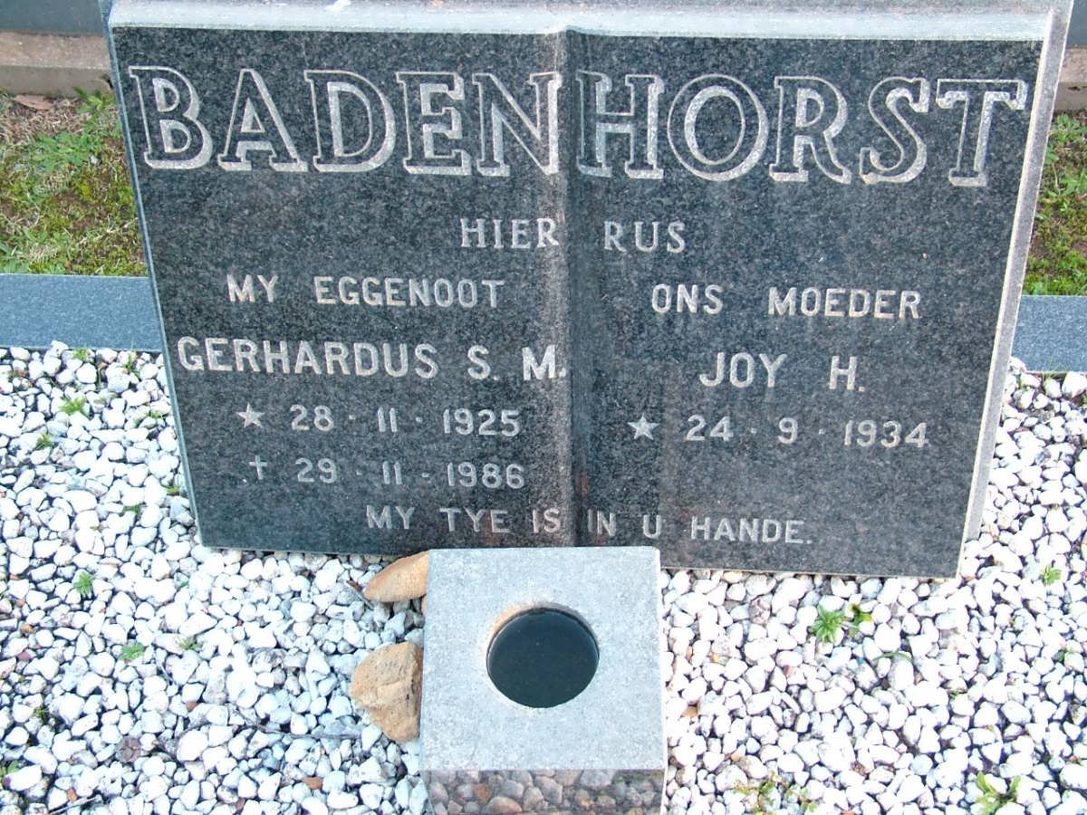 BADENHORST Gerhardus S.M. 1925-1986 &amp; Joy H. 1934-