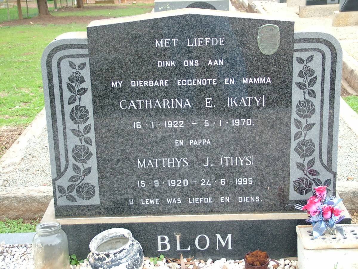 BLOM Matthys J. 1920-1995 &amp; Catharina E. 1922-1970