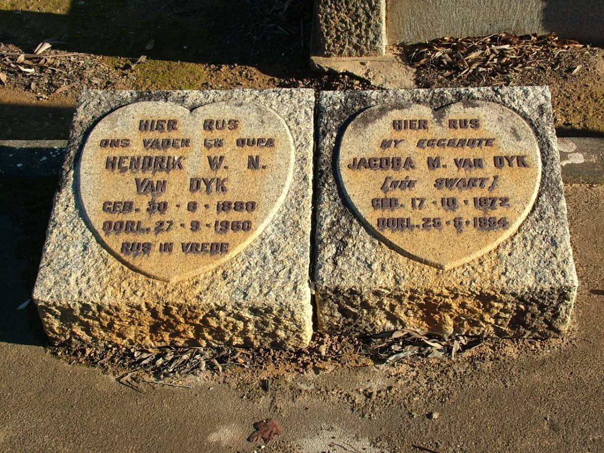 DYK Hendrik W.N., van 1880-1960 &amp; Jacoba M. SWART 1872-1954