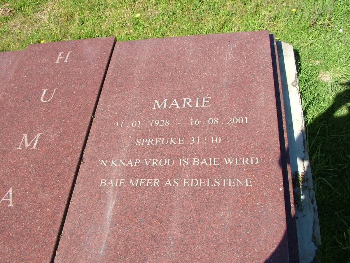 HUMAN Marié 1928-2001