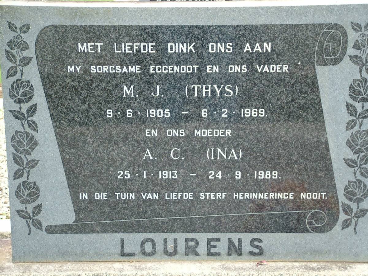 LOURENS M.J. 1905-1969 &amp; A.C. 1913-1989