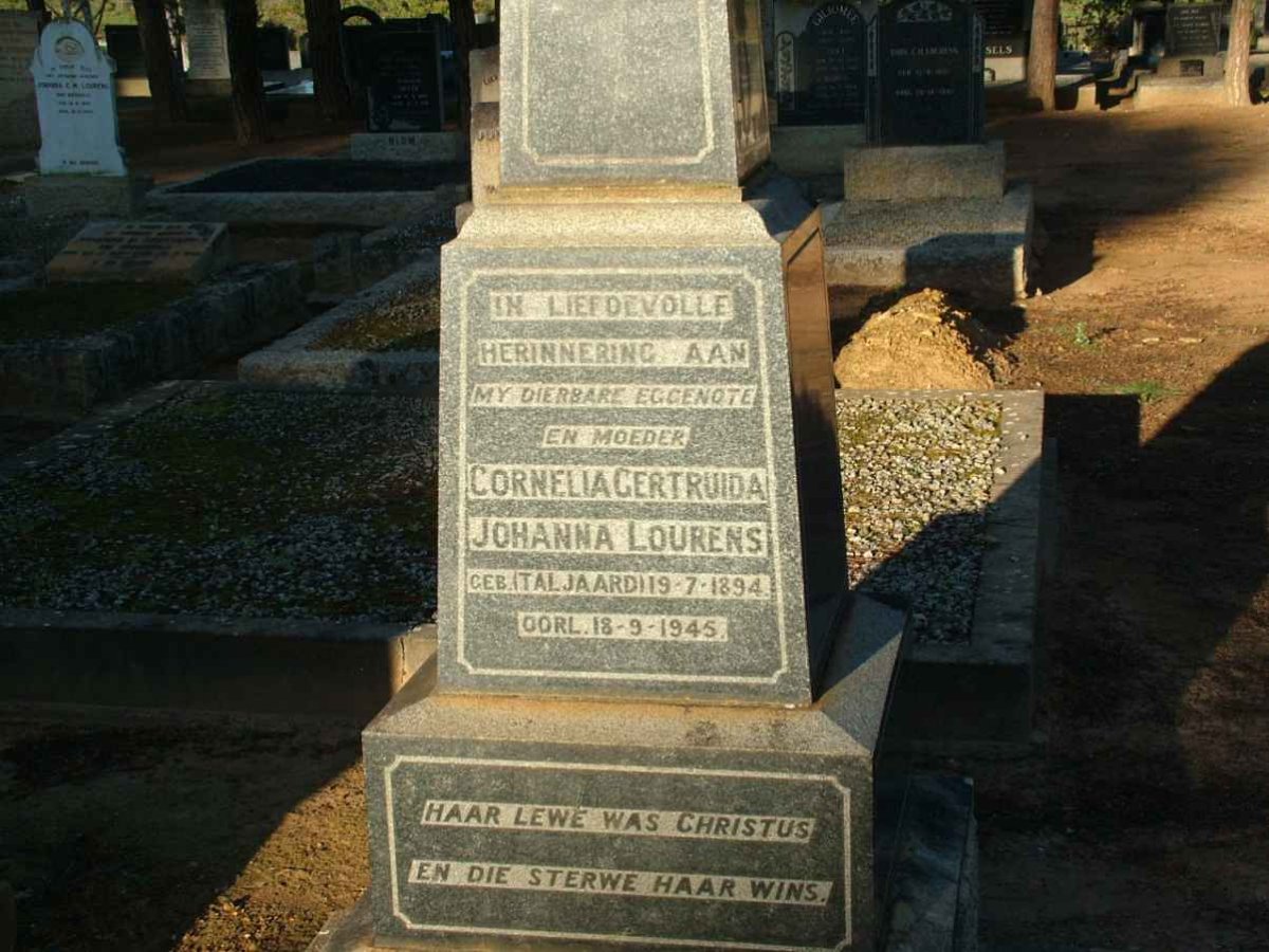 LOURENS Cornelia Gertruida Johanna nee TALJAARD 1894-1945