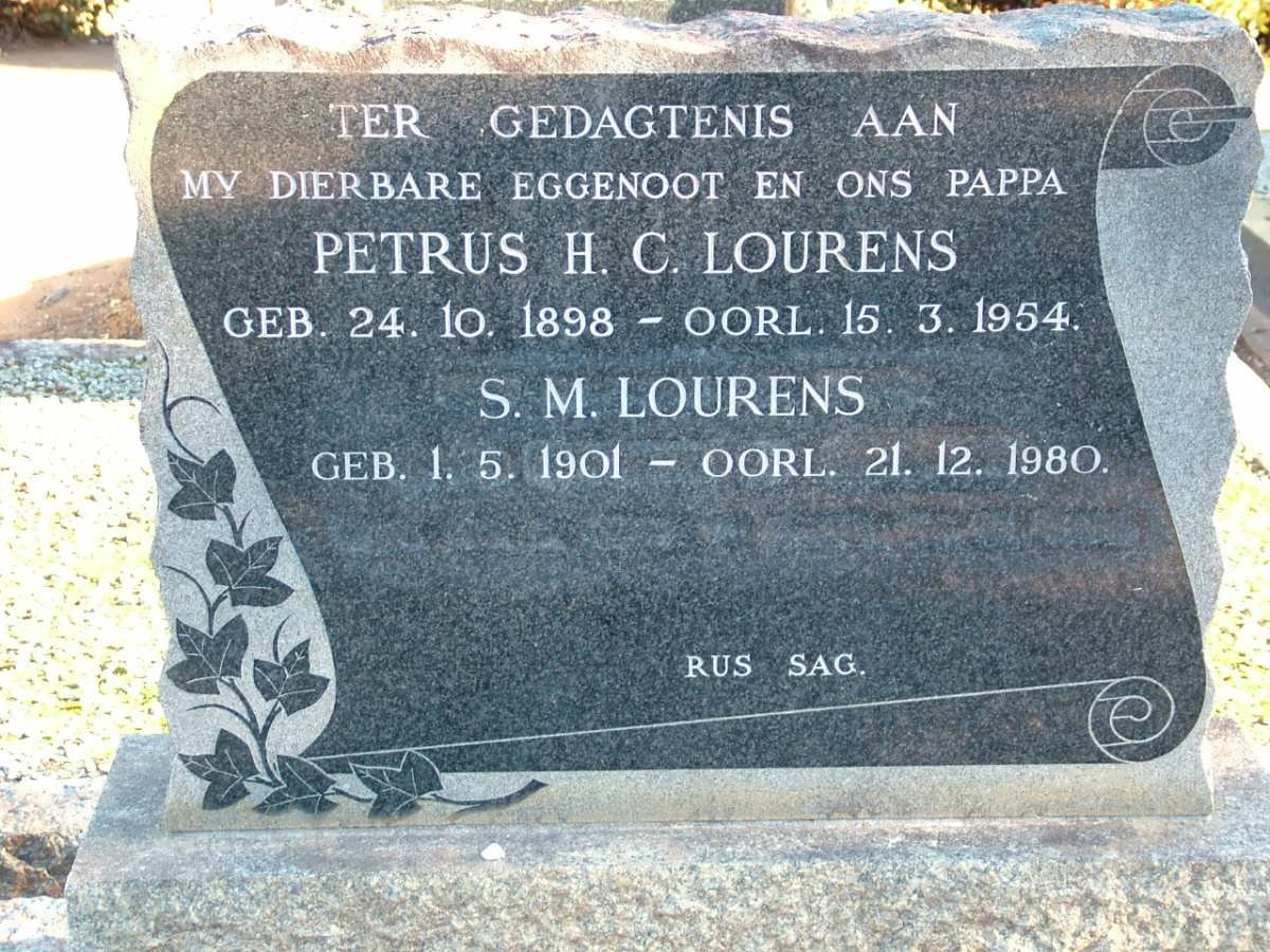 LOURENS Petrus H.C. 1898-1954 &amp; S.M. 1901-1980