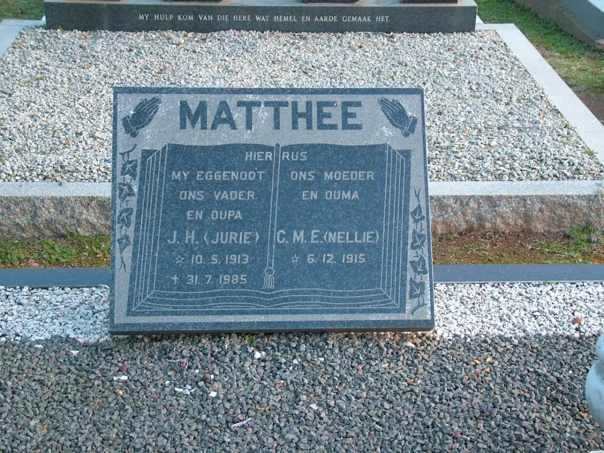 MATTHEE J.H. 1913-1985 &amp; C.M.E. 1915-