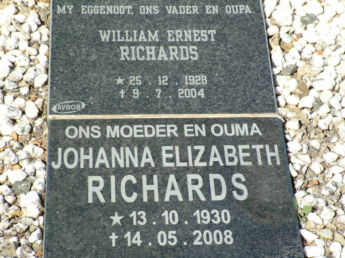 RICHARDS William Ernest 1928-2004 &amp; Johanna Elizabeth 1930-2008