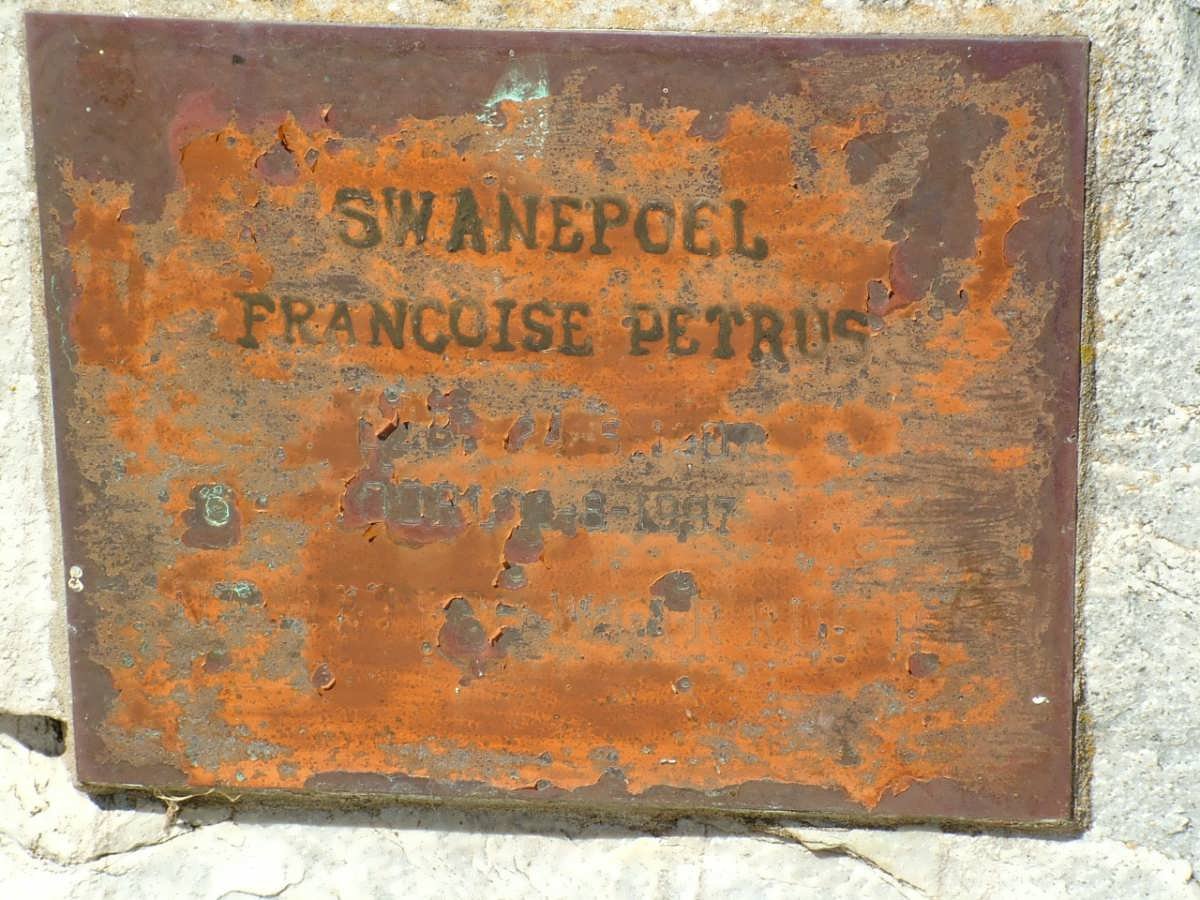SWANEPOEL Francoise Petrus 1907-1997