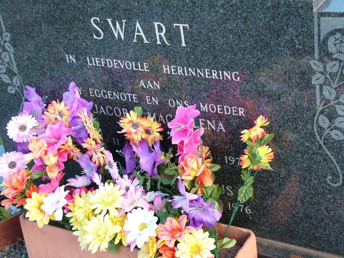 SWART Hermanus Jacobus 1920-1976 &amp; Jacoba Magdalena SMIT 1925-1975 _1